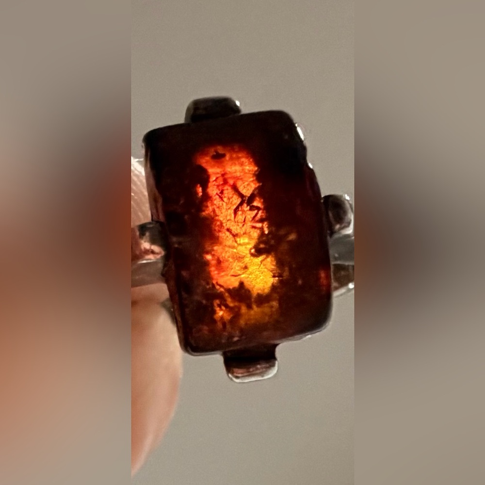 Amber .925 Silver VINTAGE Ring with lots of bugs/debris 9-1/4 3 grams - Picture 6 of 8